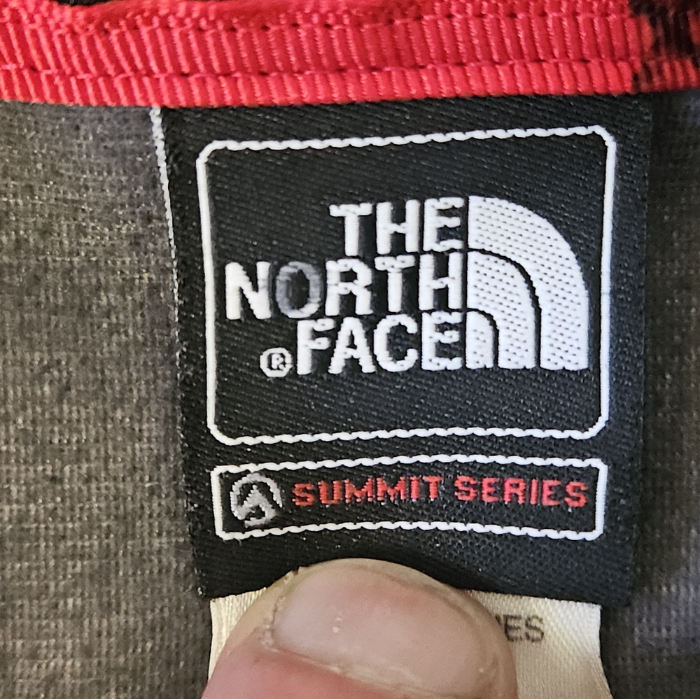 The North Face Summit Series - Picture 2 of 9